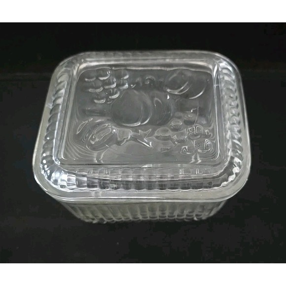Vintage Square Glass Dish Container With‎ Lid Fruit Design Embossed Clear - Picture 2 of 5